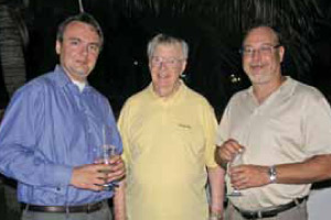 2012-08-alr-IMAAC-03 Yurij Wowczuck (ITW Sexton), Monty Johnsen (Montfort A. Johnsen & Associates) y Dan Ahrens (Terco Inc.)