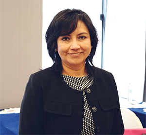 Esther Nute presentó el desarrollo de un insecticida contra el mosquito transmisor del Zika