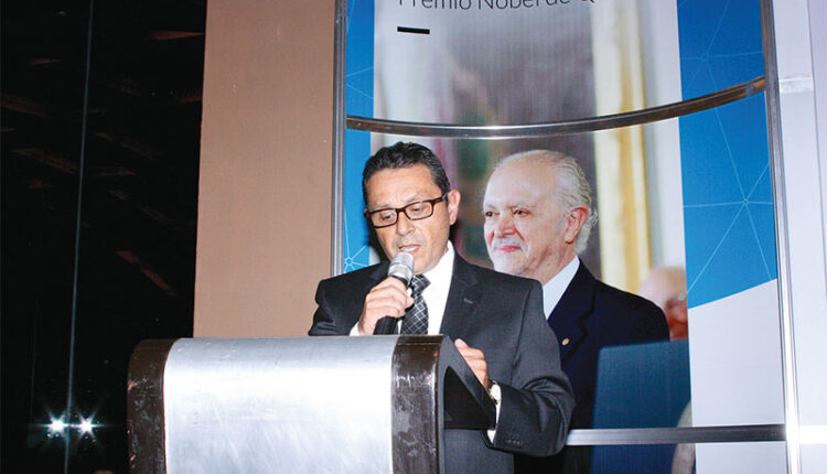 Homenaje-del-IMAAC-al-doctor-Mario-Molina-1