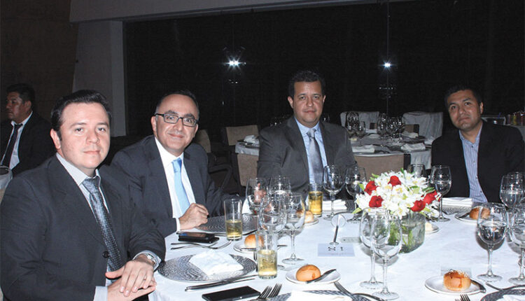 Homenaje-del-IMAAC-al-doctor-Mario-Molina-2